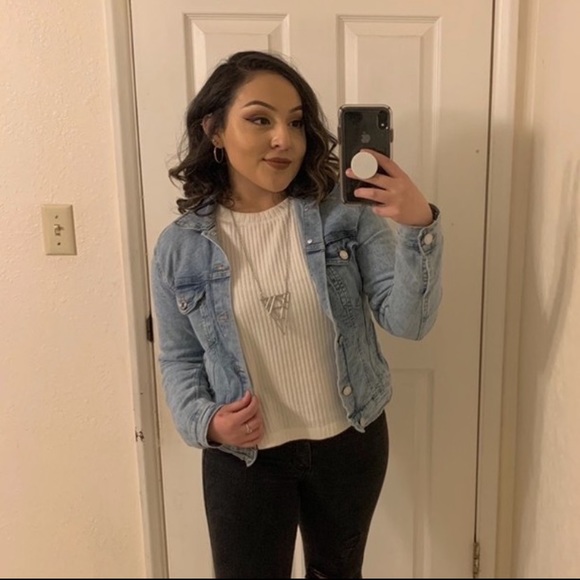 Meet your Posher, Vanessa - Picture 2 of 2